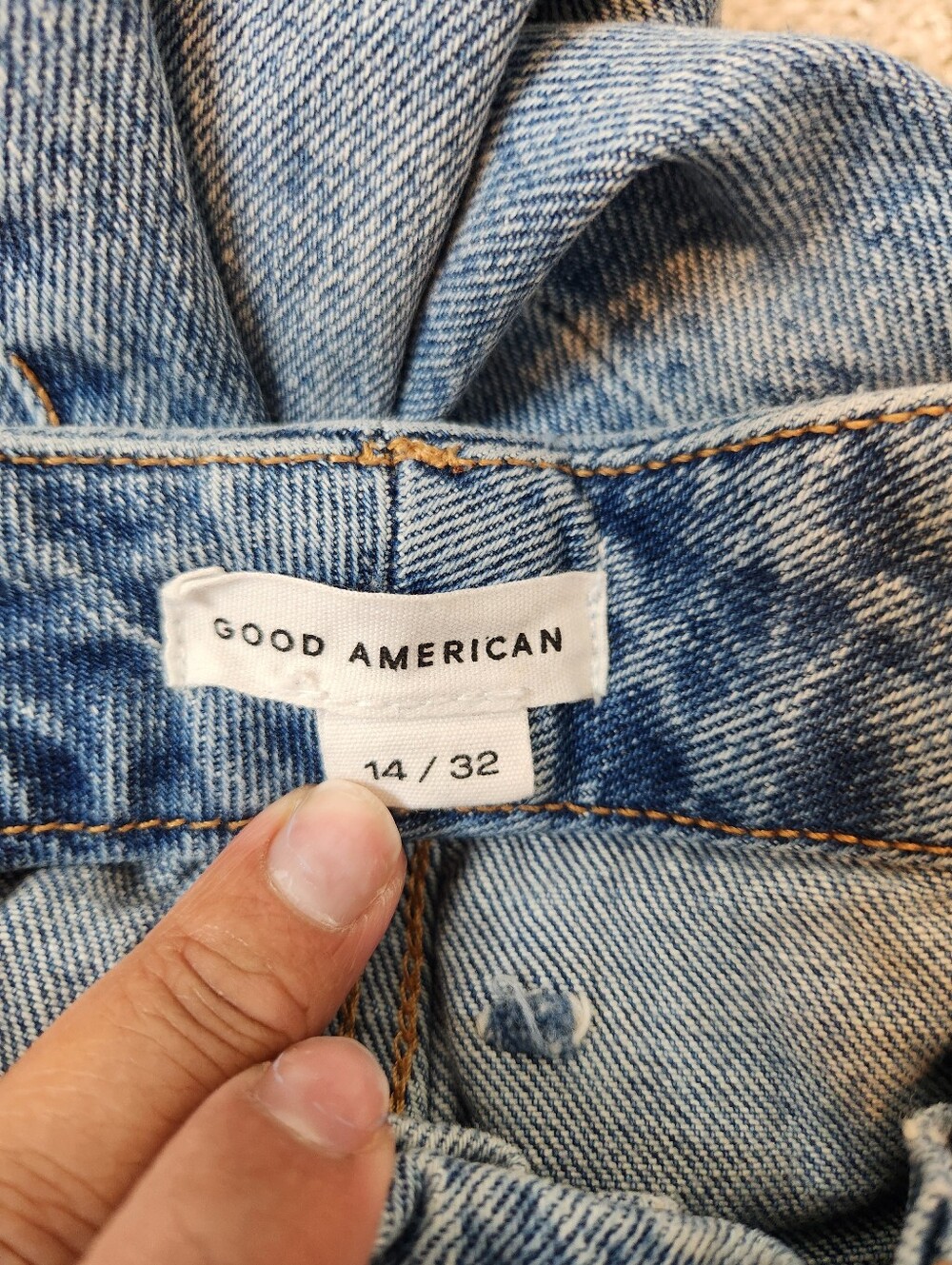 Good American Good Boy Straight Jeans Size 14/32 - Picture 4 of 8